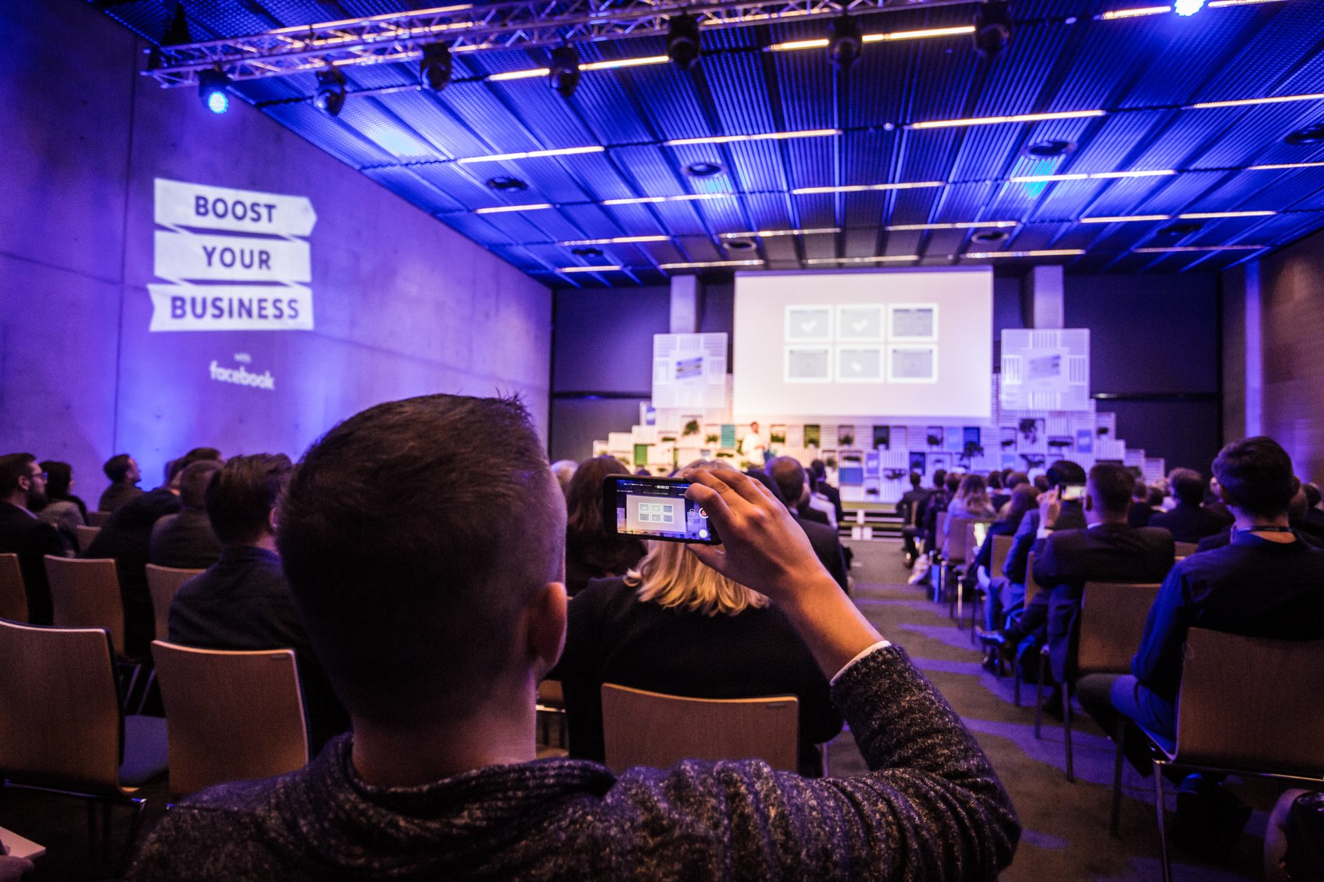 Fotograf eventowy gala wydarzenie biznesowe fotograf warszawa zdjęcia eventowe